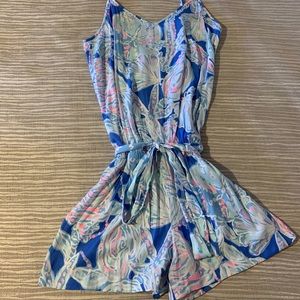 EUC Lilly Romper 🐚💙